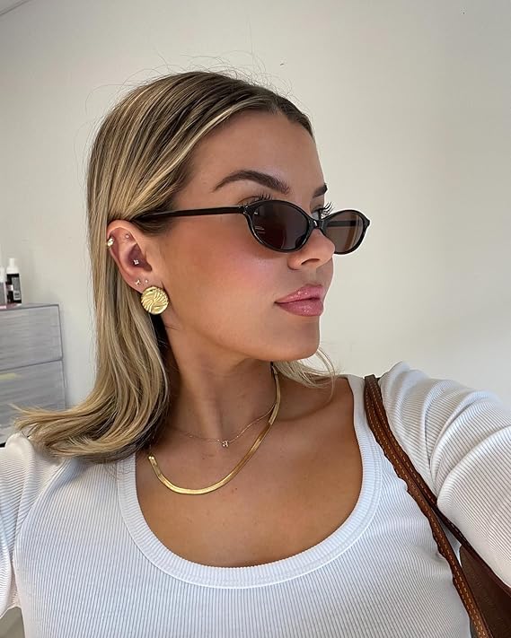 Chic Cat Eye 90s Sunnies